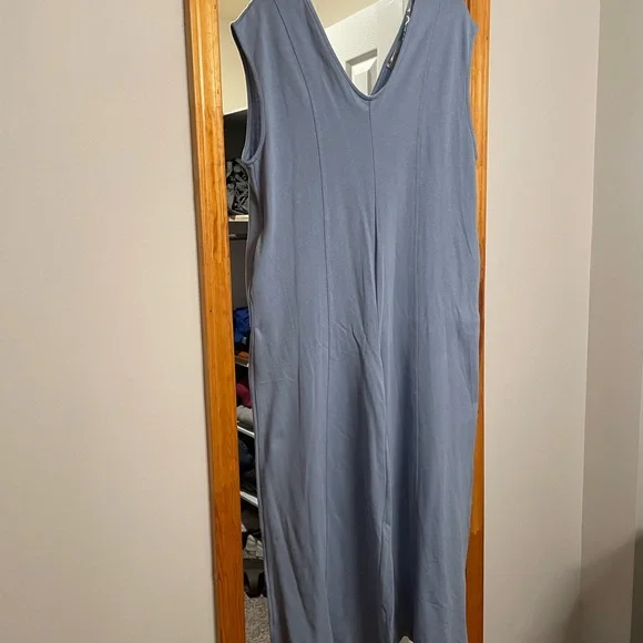 Sold - Picture 3 of 7